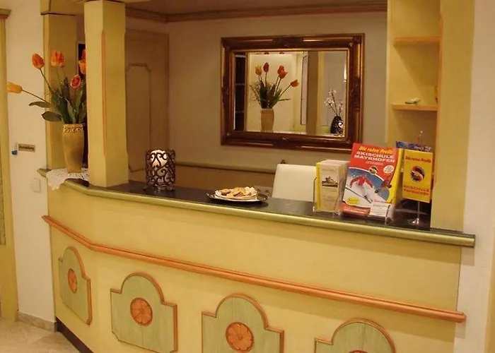 Hotel Garni Alpenschloessl 3*