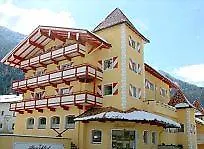 Garni Alpenschloessl Hotell 3*